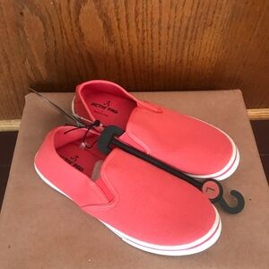 “New Arrivals” Children’s Girl’s Activ Pro Sneakers In Size L #27